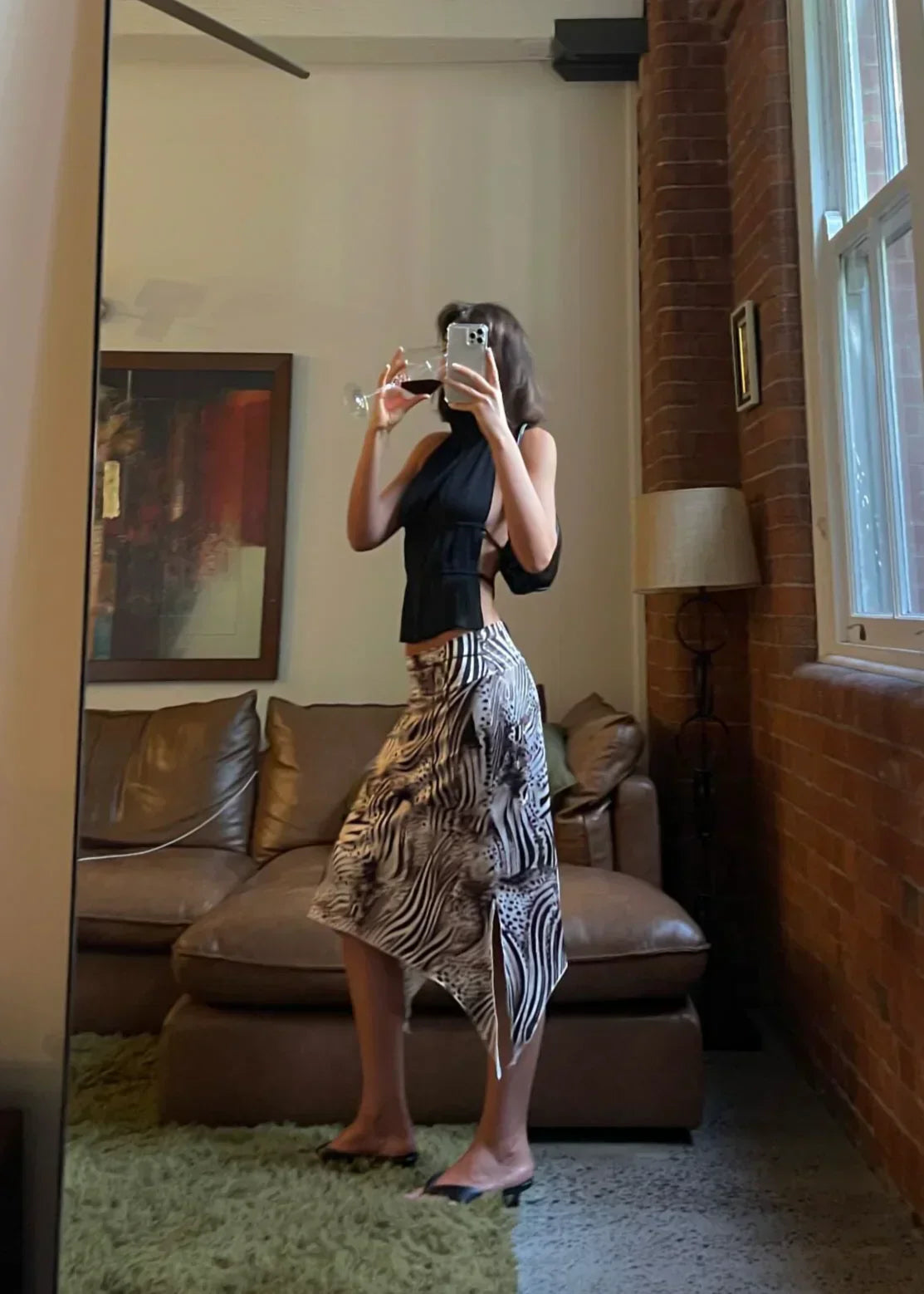 Olivienne – Pleated Backless Top with Neck Tie