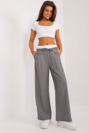 Women trousers model 196169 Italy Moda