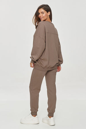 Tracksuit trousers model 200134 Makadamia